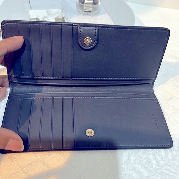 Coach Wallet/Crossbody Unbranded Chain EUC - Picture 4 of 11